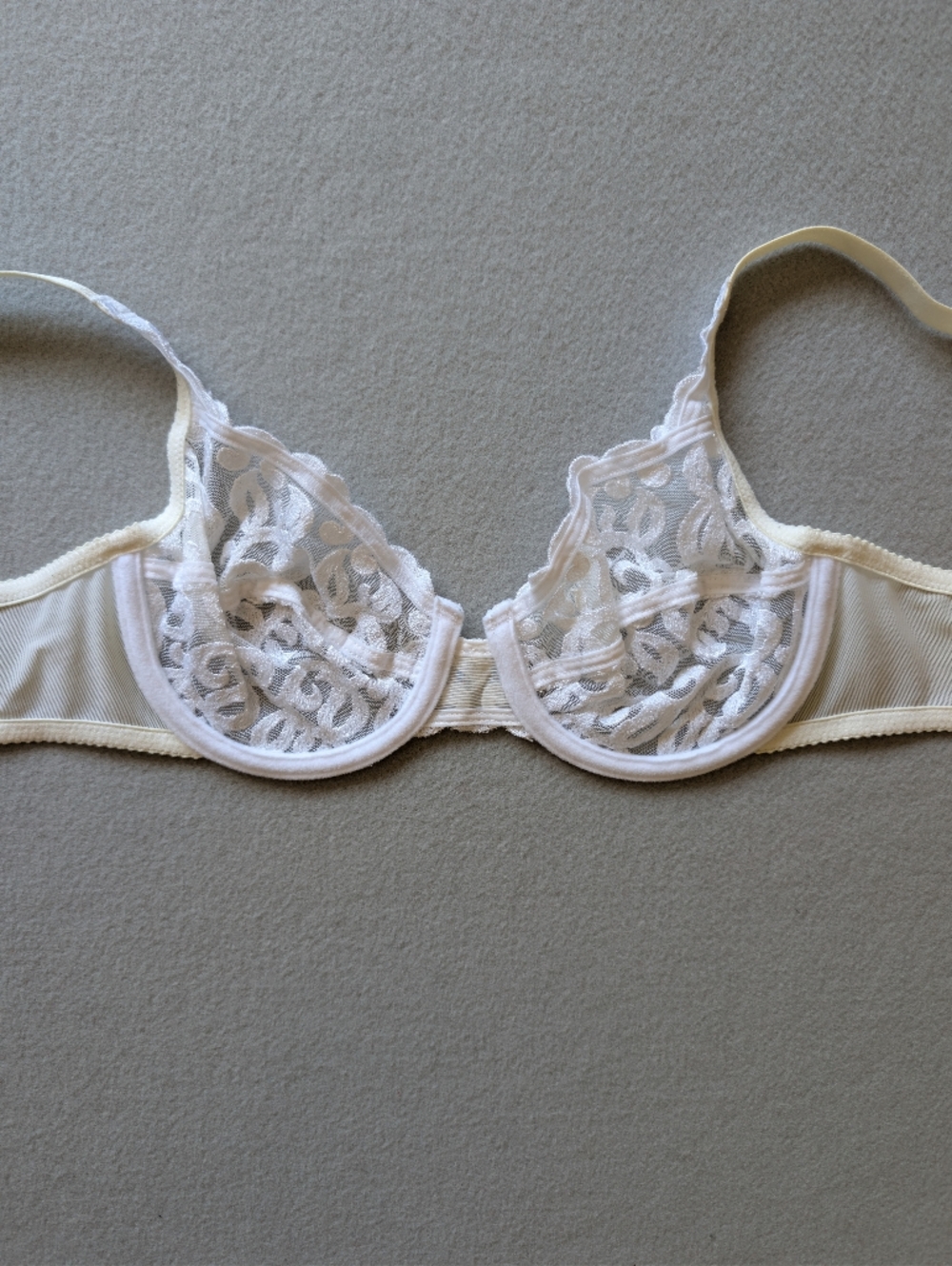 Vintage Wacoal Lace Arabesque Style 85199 Unlined Underwire Bra Ivory White 36B image 5